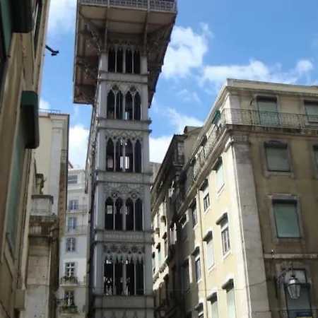 Apartment Mm1 Central Lisbon With Castle View And Free Parking! Lisbon