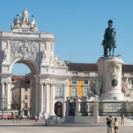 Apartment Mm1 Central Lisbon With Castle View And Free Parking! *