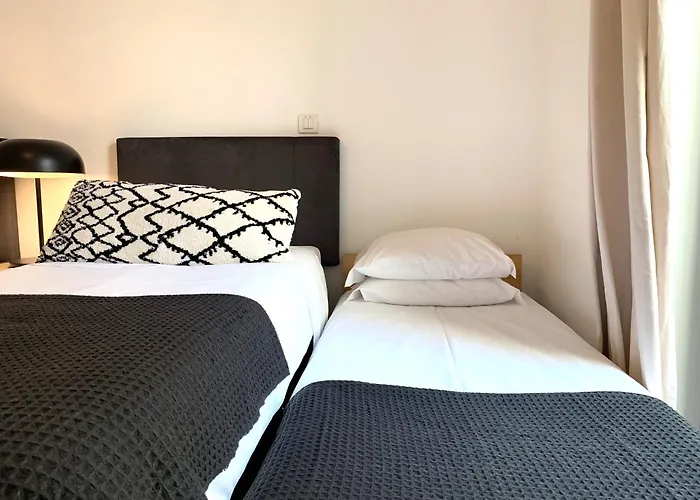 Mm1 Cosy & In Baixa With Castle View And Free Parking!