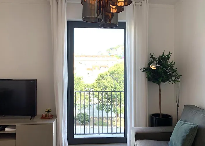 아파트 Mm1 Cosy & In Baixa With Castle View And Free Parking!