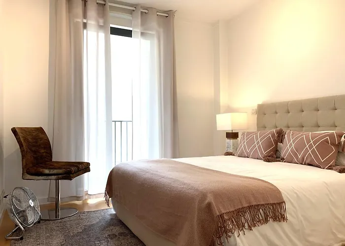Mm1 Cosy & In Baixa With Castle View And Free Parking!